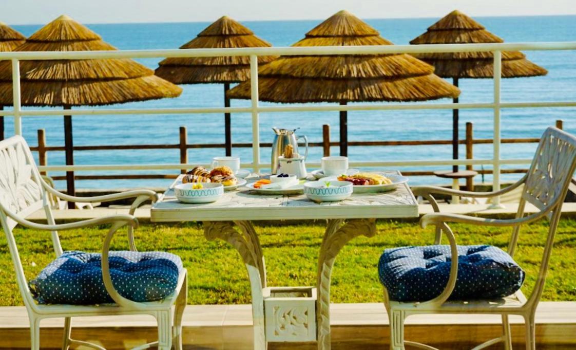 Al Kout Beach Hotel Kuwait City Exterior foto