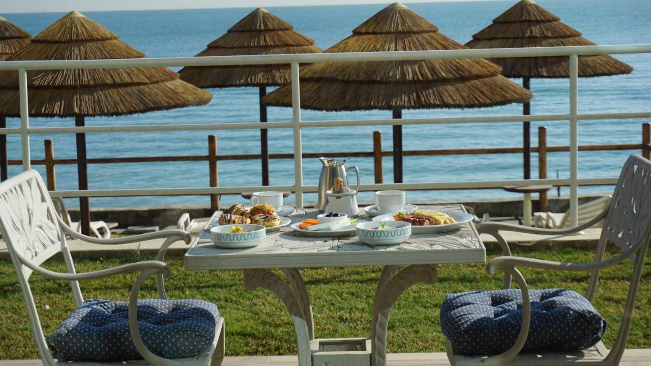 Al Kout Beach Hotel Kuwait City Exterior foto
